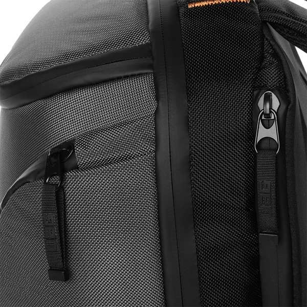 UAG BackPack 18L, 2020 -tietokonereppu, harmaa, 13"