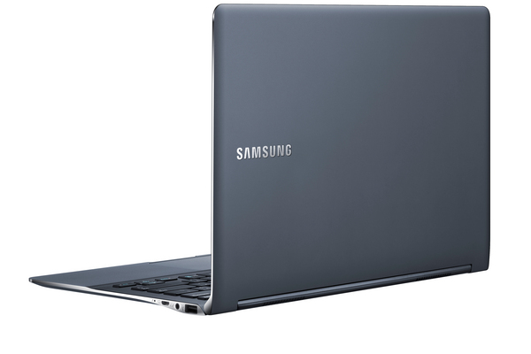 SAMSUNG NP900X3C i5-3317U 13.3inch SuperBright 400nit HD+ AR 4GB 128GB SSD Intel HD Graphics 4000 W7PRO64 Mineral Ash Black