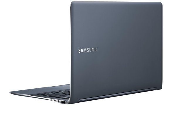 SAMSUNG NP900X3C i5-3317U 13.3inch SuperBright 400nit HD+ AR 4GB 128GB SSD Intel HD Graphics 4000 W7PRO64 Mineral Ash Black