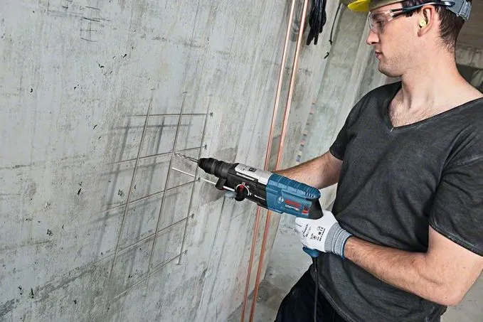 Bosch GBH 2-28 F Professional - rotary hammer with sds plus