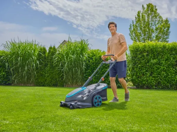Gardena PowerMax Duo 46/36V P4A 4Ah - batteridriven gräsklippare