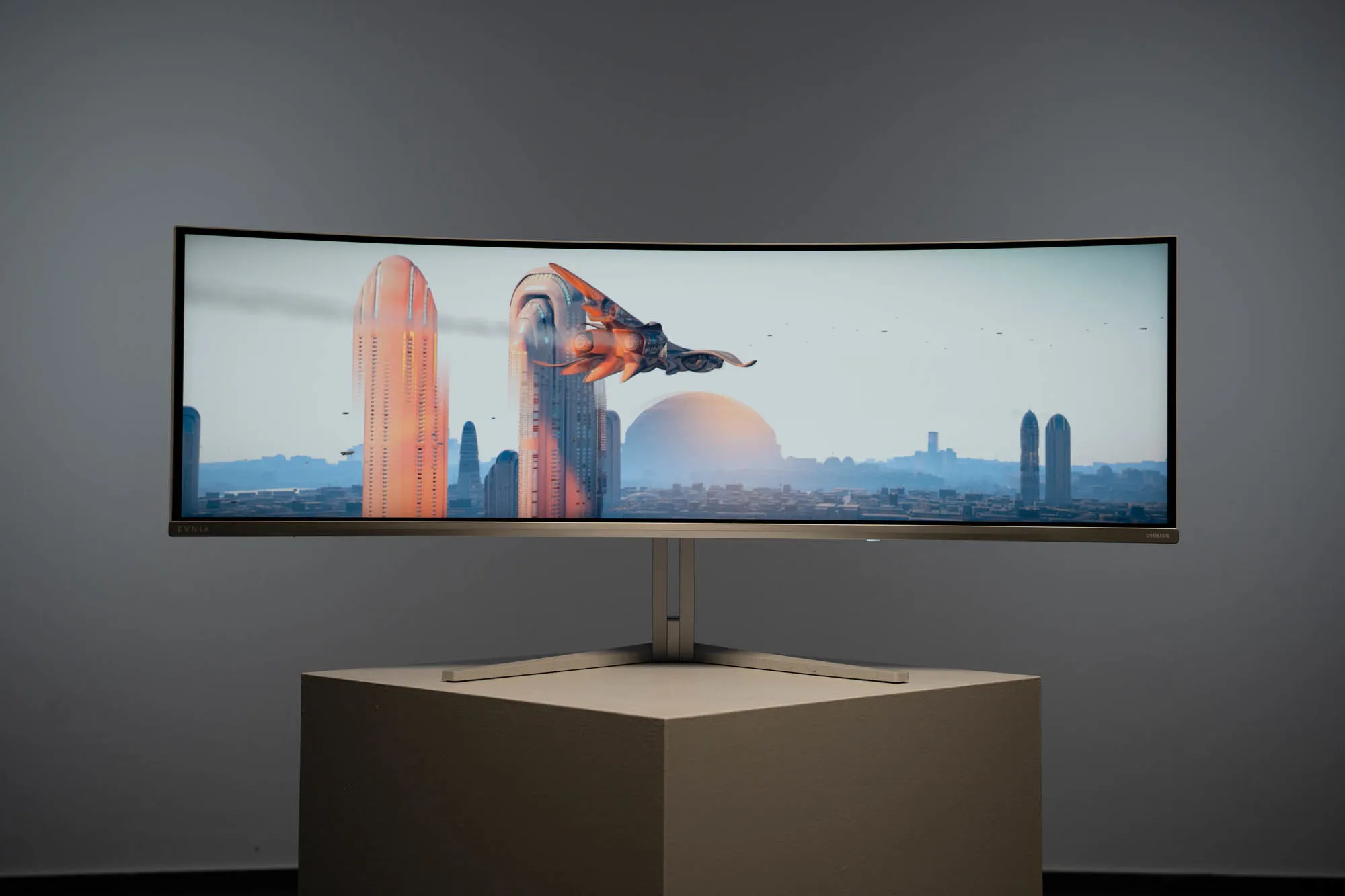 Philips 49&quot; 49M2C8900/00 DQHD, OLED -kaareva pelin&auml;ytt&ouml;