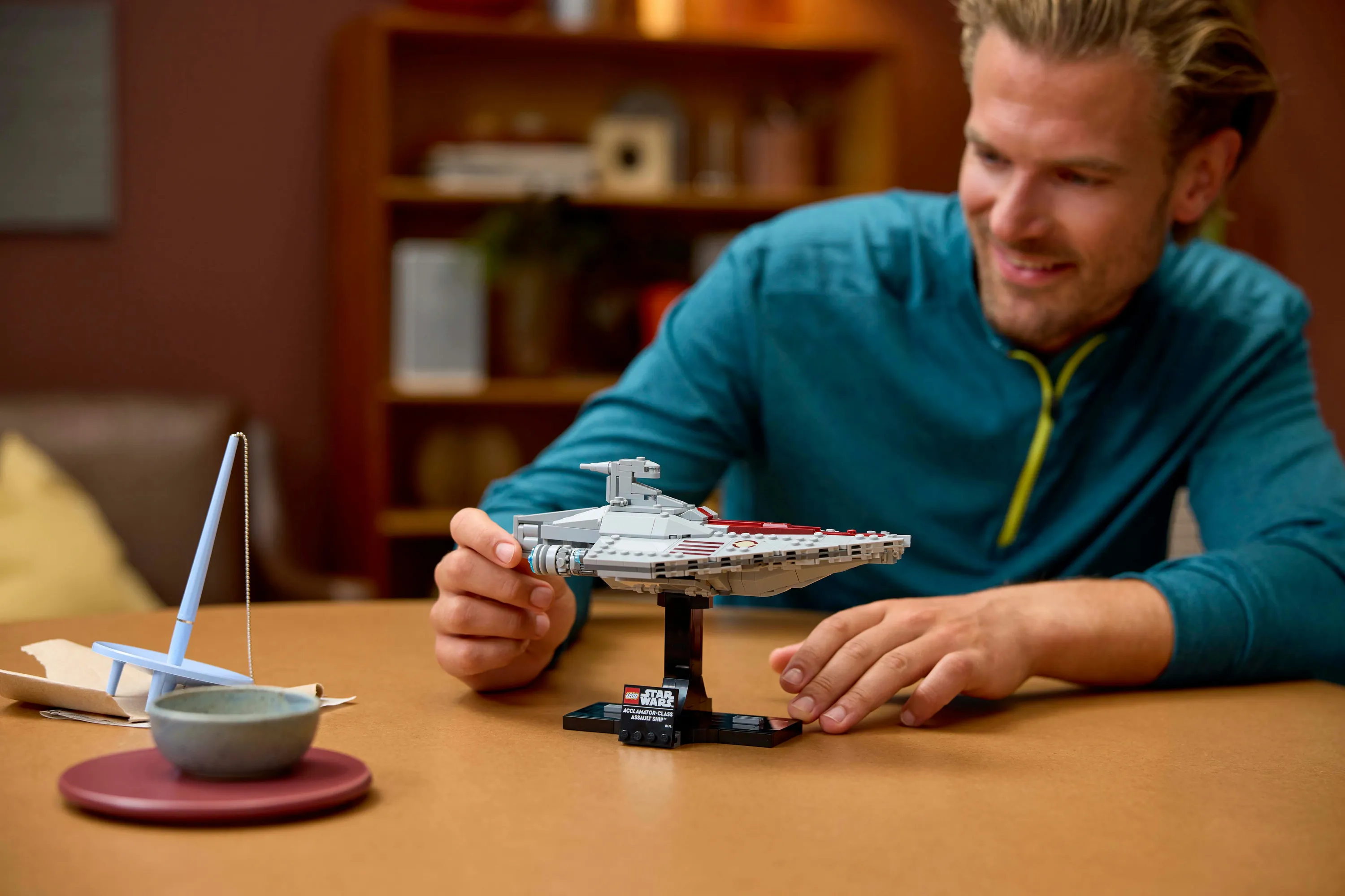 LEGO Star Wars Acclamator-class Assault Ship 75404