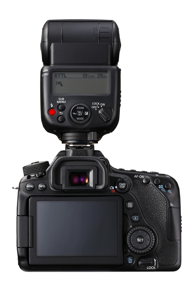 EOS 80D - Body