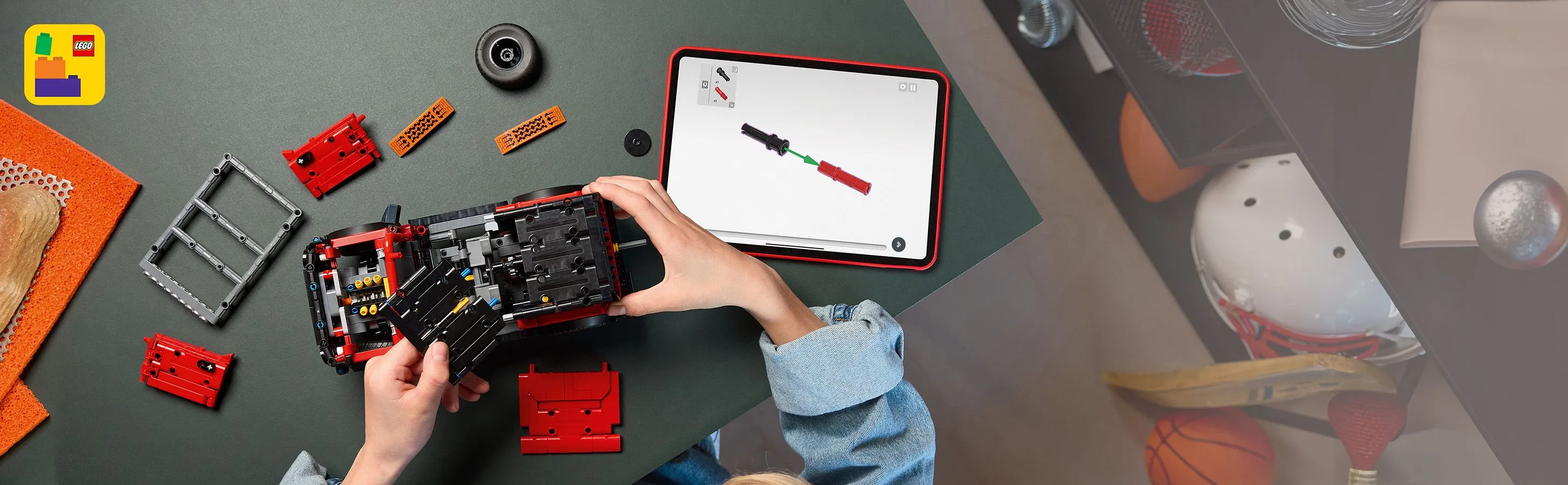 LEGO Technic Ford Bronco terr&auml;ngbil 42213