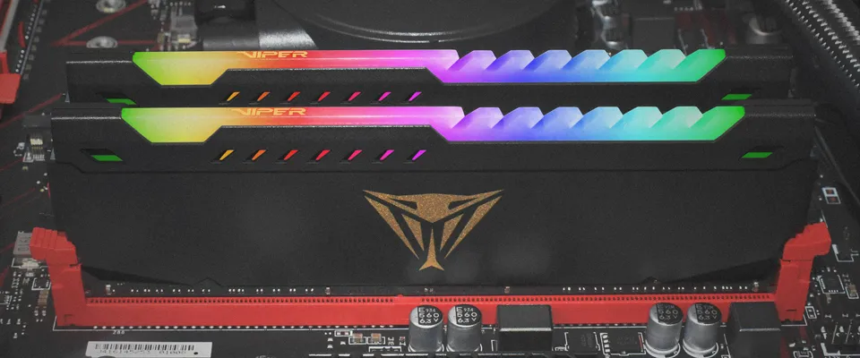 Patriot Viper Steel RGB 32GB (2 x 16GB) DDR4 3200 MHz, CL18 - memory