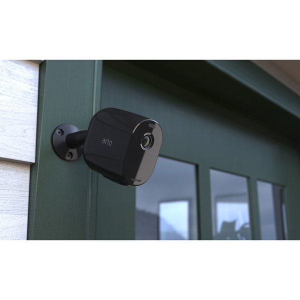 Arlo Essential Spotlight Camera Black