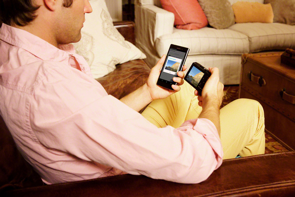 SONY DSC-HX60B Digital Camera 20Mpix CMOS 24mm 30x OIS Wifi 1080p