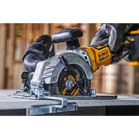Dewalt XR Flexvolt - cordless circular saw, without battery and charger