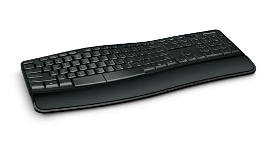 Microsoft Sculpt Comfort Desktop - Näppäimistö- ja hiiri -pakkaus - langaton - 2.4 GHz - Pohjoismaat