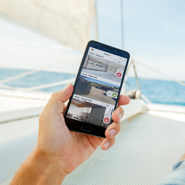 ISMARTGATE Outdoor Camera