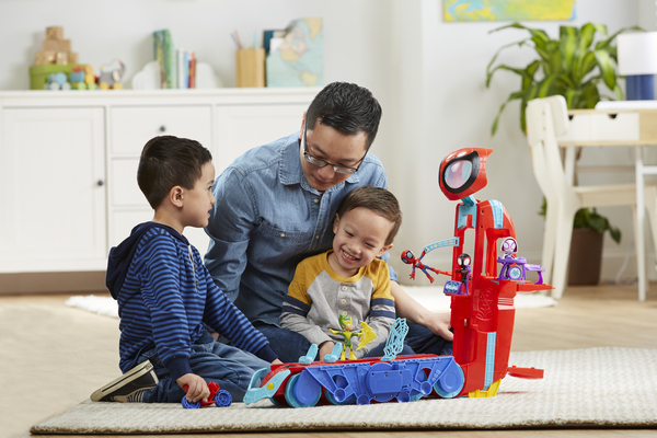Hasbro Marvel Spidey and His Amazing Friends 2-in-1 Spider Caterpillar Toy Vehicle
