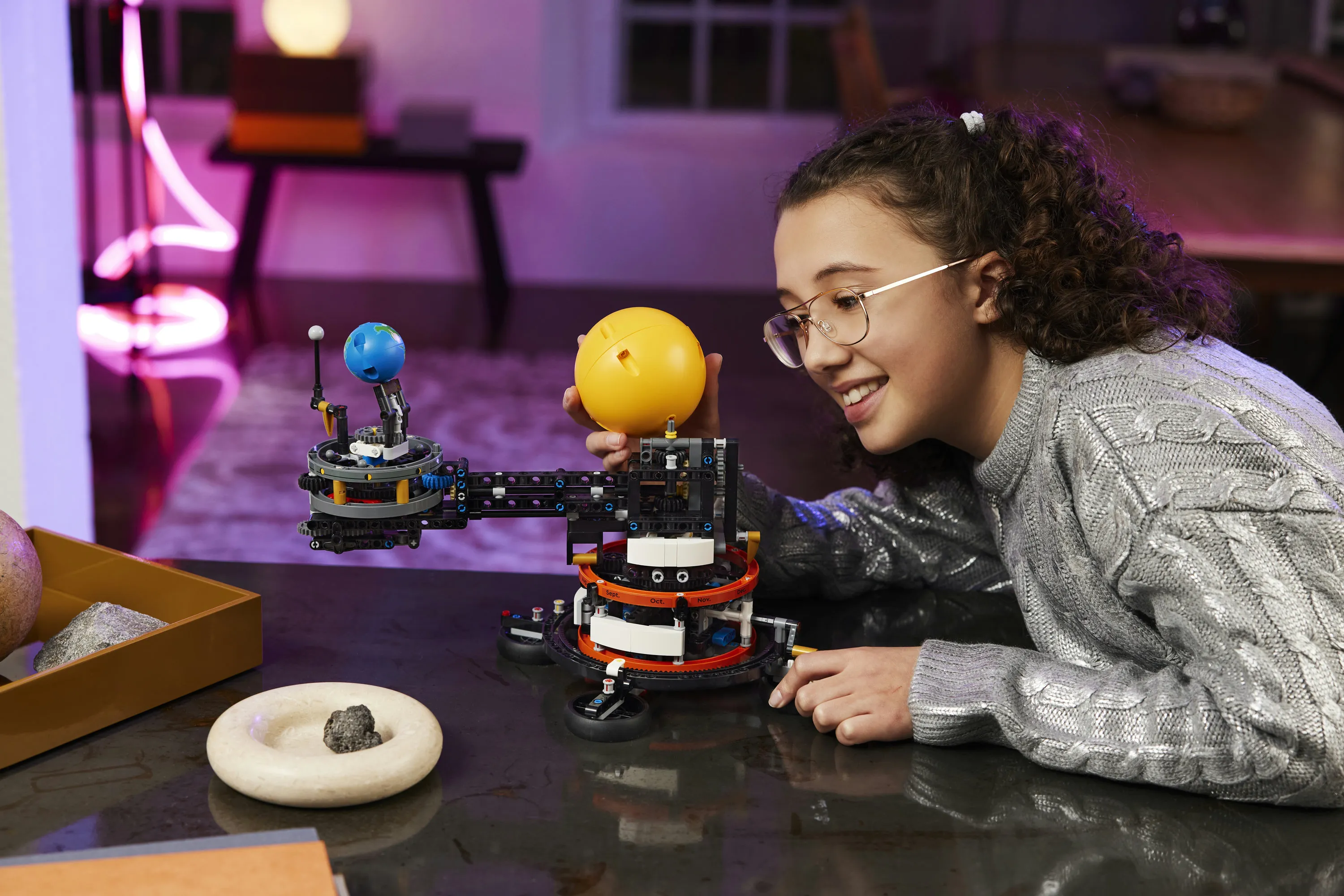 LEGO Technic Earth and Moon in Orbit 42179