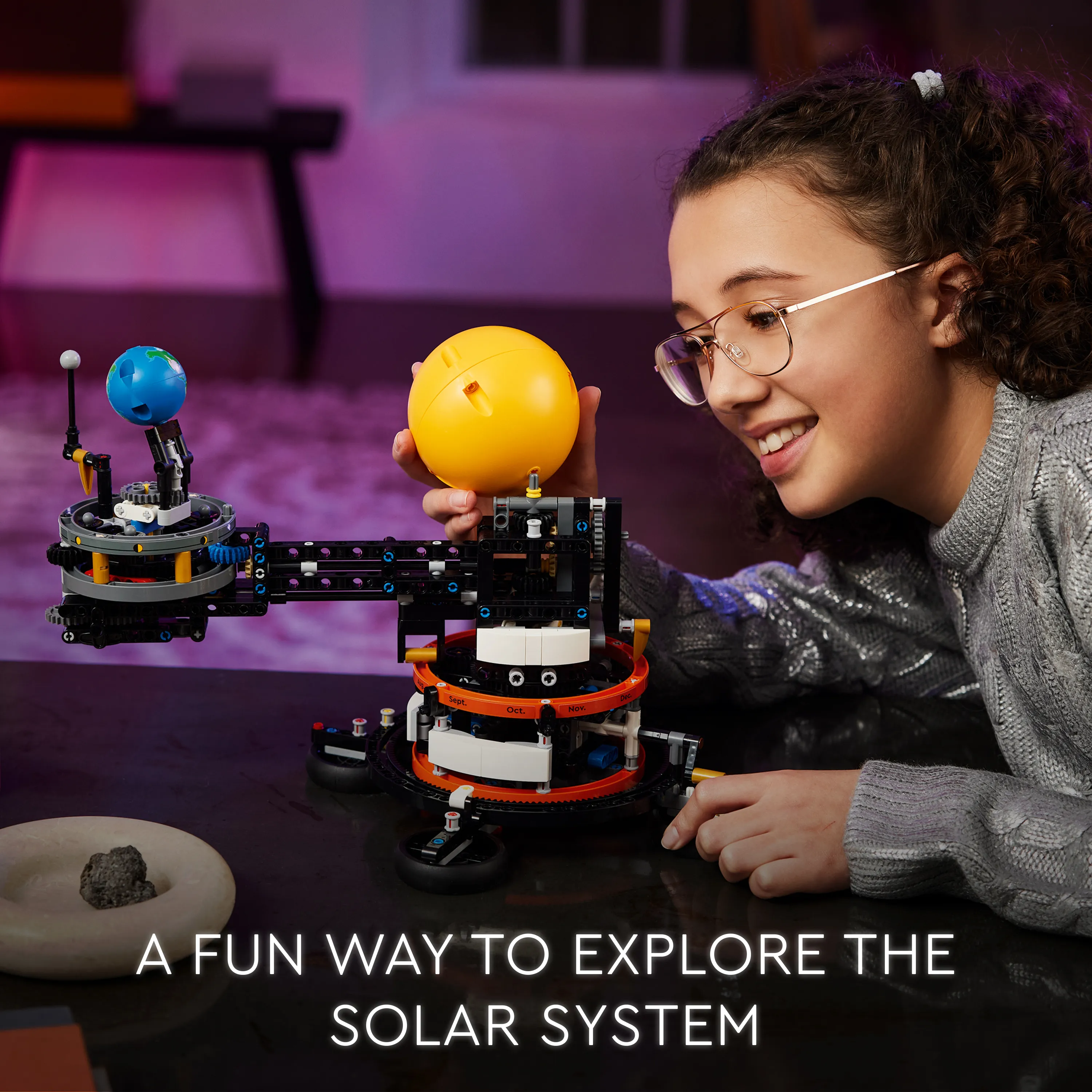 LEGO Technic Earth and Moon in Orbit 42179