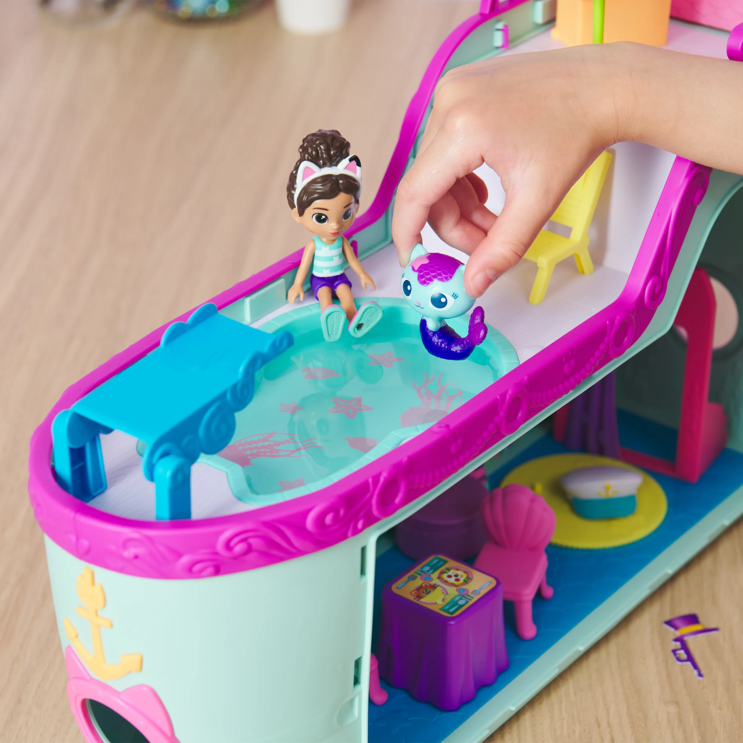Spin Master Gabby's Dollhouse - Gabby's Cruise Ship, Toy Vehicle