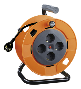 DELTACO IP20 Kabelvinda, 25m, 3000W, 4xCEE 7/4, CEE 7/7, svart/orange