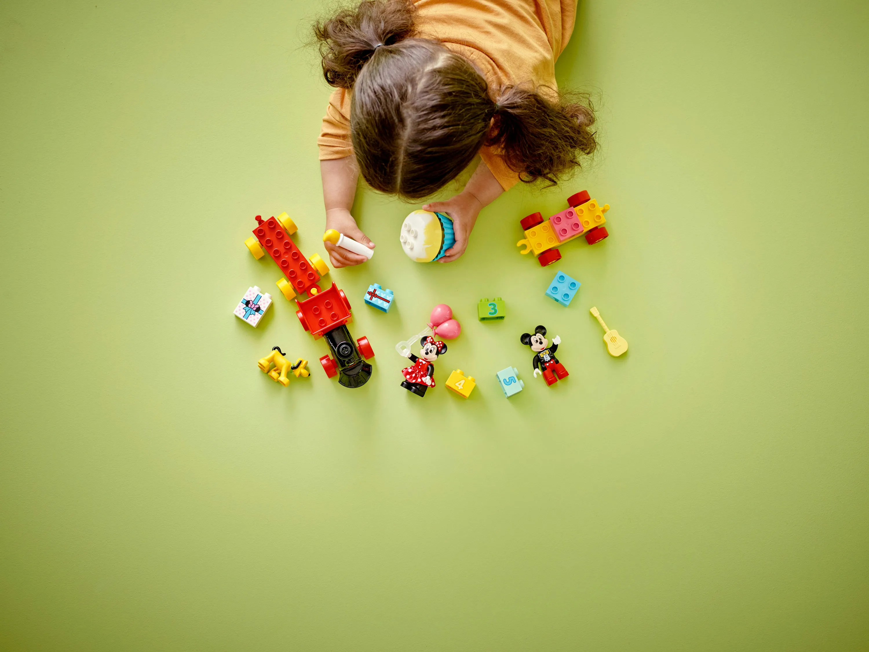 LEGO DUPLO Mikki ja Minni syntt&auml;rijuna 10941