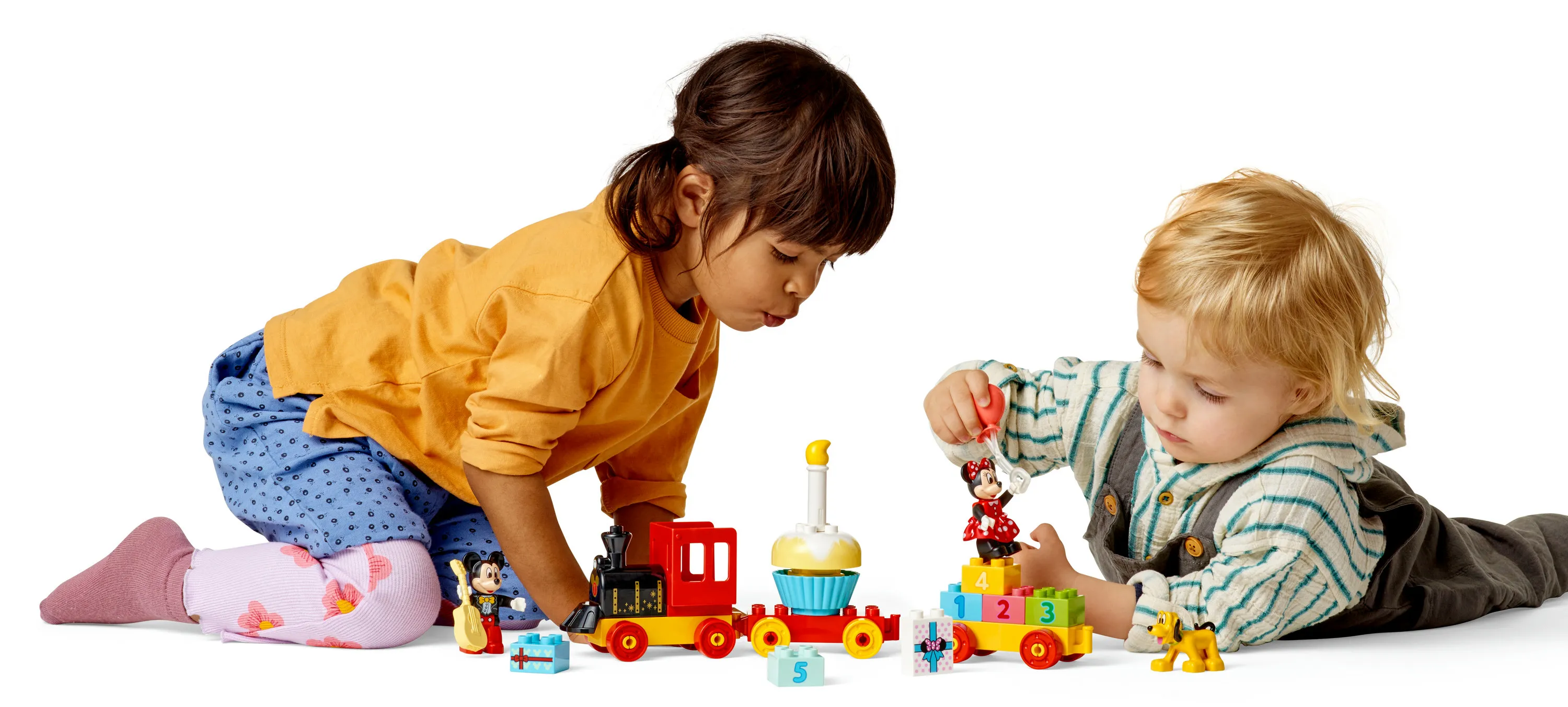 LEGO DUPLO Mikki ja Minni syntt&auml;rijuna 10941