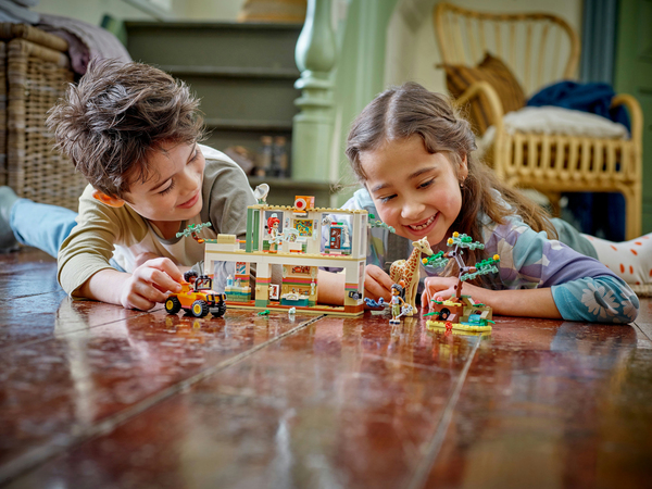 Lego Friends Mia ja villiel&auml;inten pelastusteht&auml;v&auml; 41717