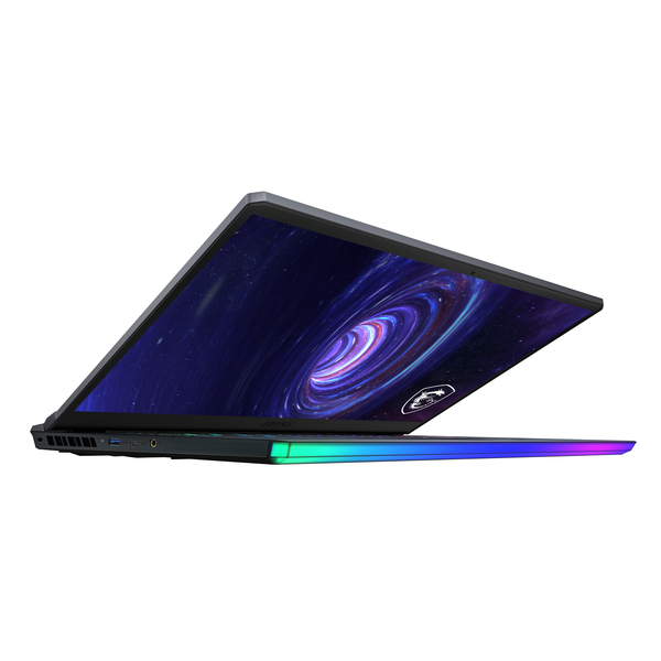 MSI 15.6&quot; GE66 Raider 10UE, 16 GB / 2 TB SSD, RTX 3060 6GB, Win 10 Home - gaming b&auml;rbar, Svart/Silver
