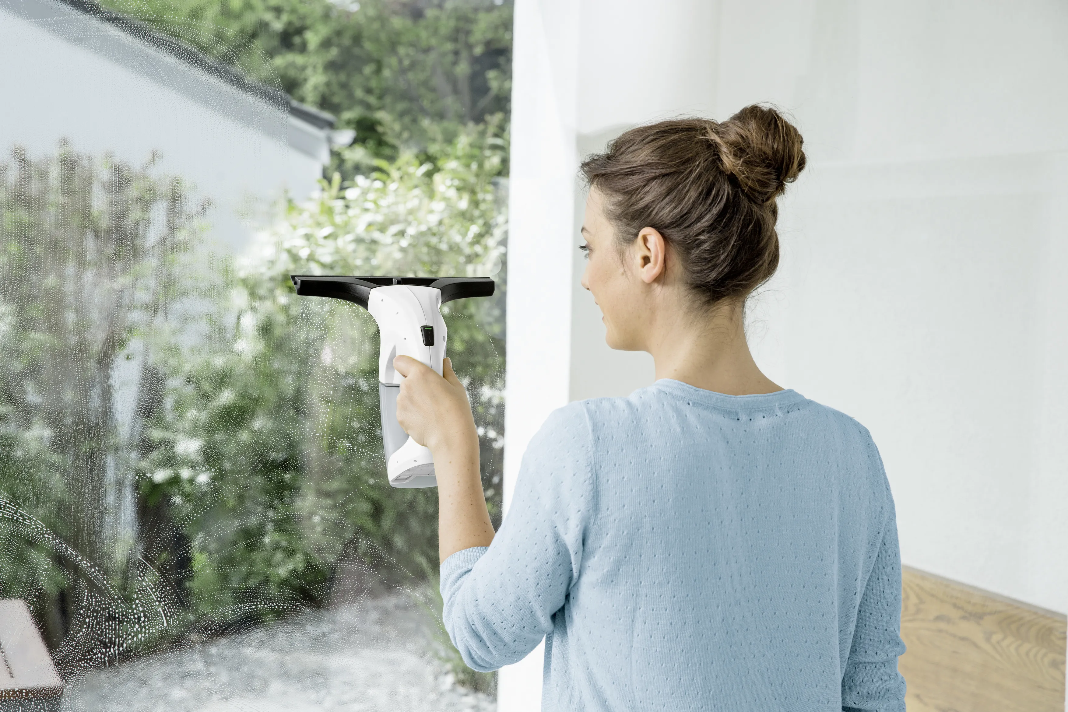 K&auml;rcher WV 1 Plus - window cleaner