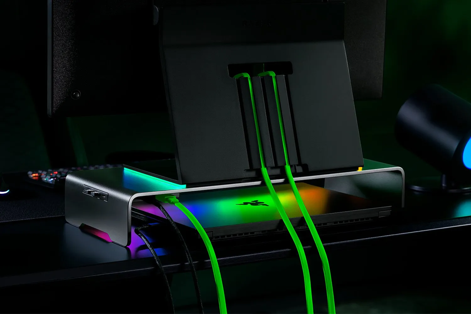 Razer Chroma - monitor stand