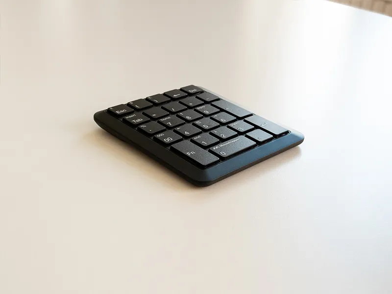 Mousetrapper Type NumPad -langaton ergonominen n&auml;pp&auml;imist&ouml;, musta