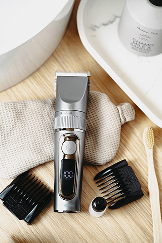 Mesko MS 2843 Cordless Hair Clipper, Black/Silver