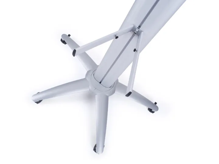 M Public Display Stand Frontshelf Silver