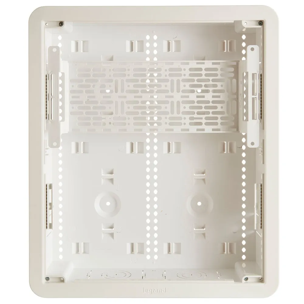 SANUS In-Wall Media Box 17"
