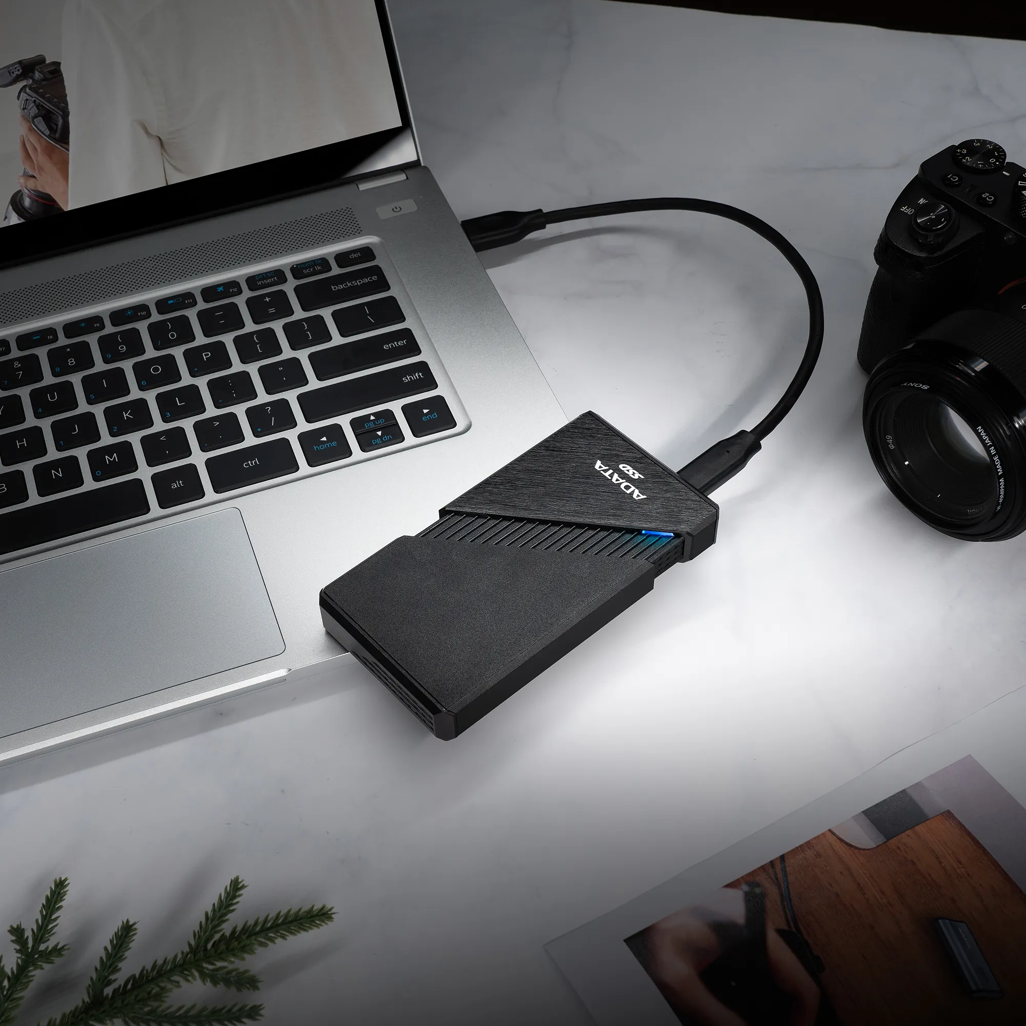 ADATA SE920 1TB USB-C - External SSD, Black