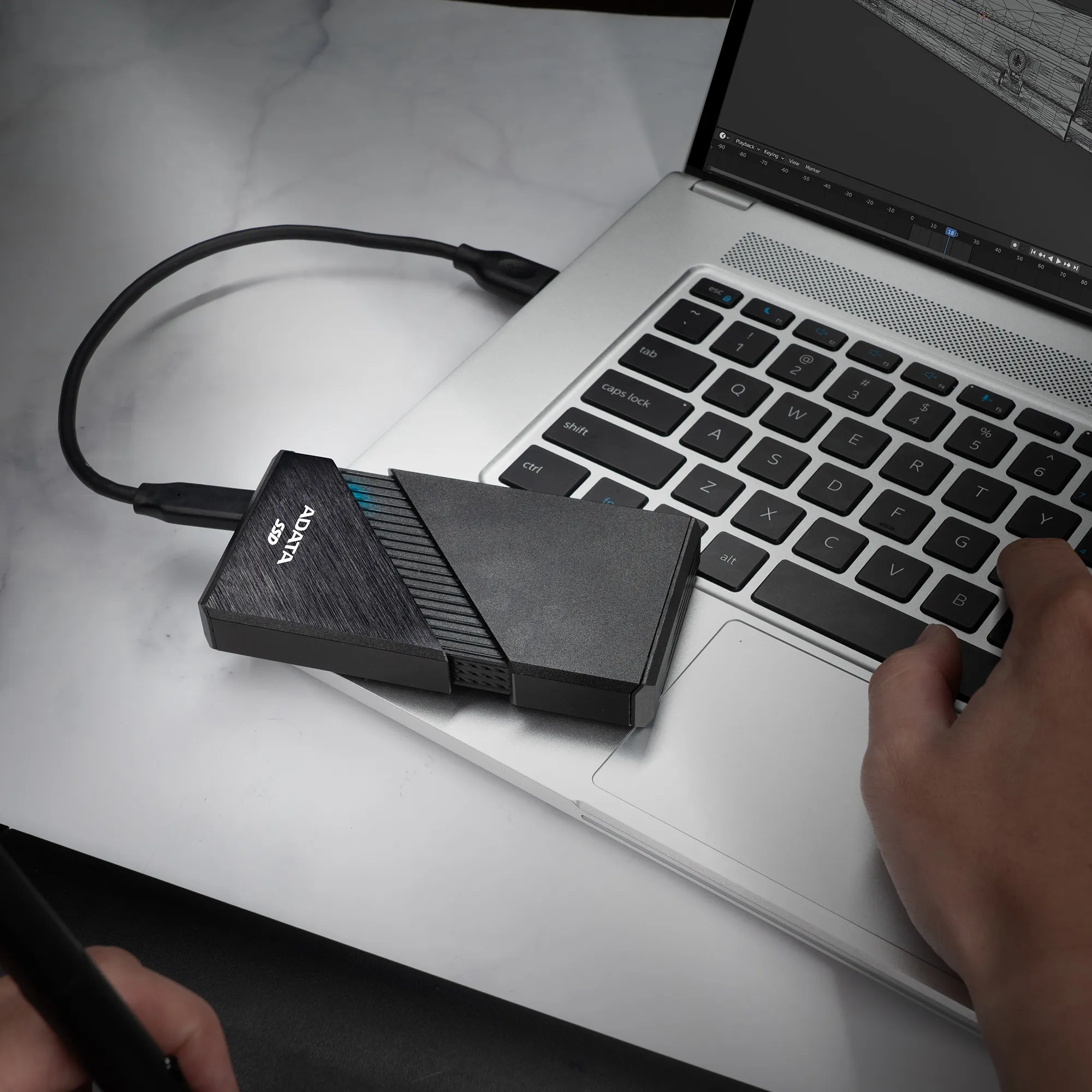 ADATA SE920 1TB USB-C - External SSD, Black