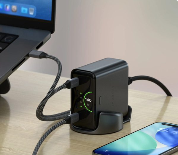 Satechi ChargeView 140W - USB-C-p&ouml;yt&auml;laturi, Avaruudenmusta
