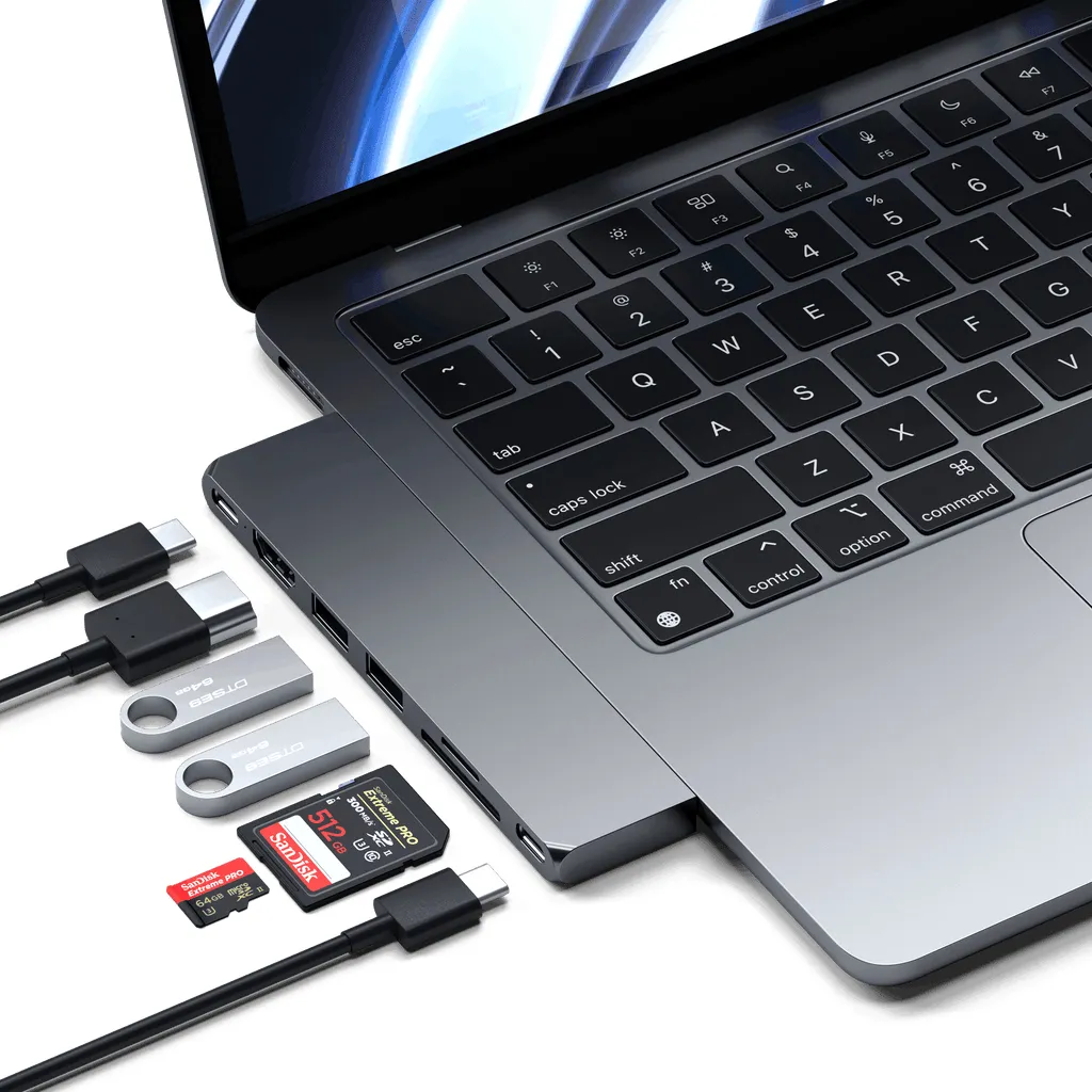 Satechi USB-C Pro Hub Slim -adapteri, T&auml;htiharmaa