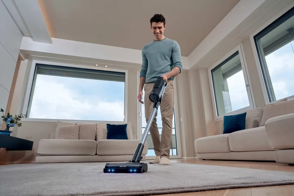 Hoover HF610H 011 Stick vacuum cleaner, Magenta