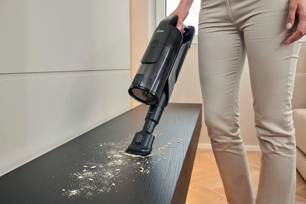 Hoover HF610H 011 Stick vacuum cleaner, Magenta