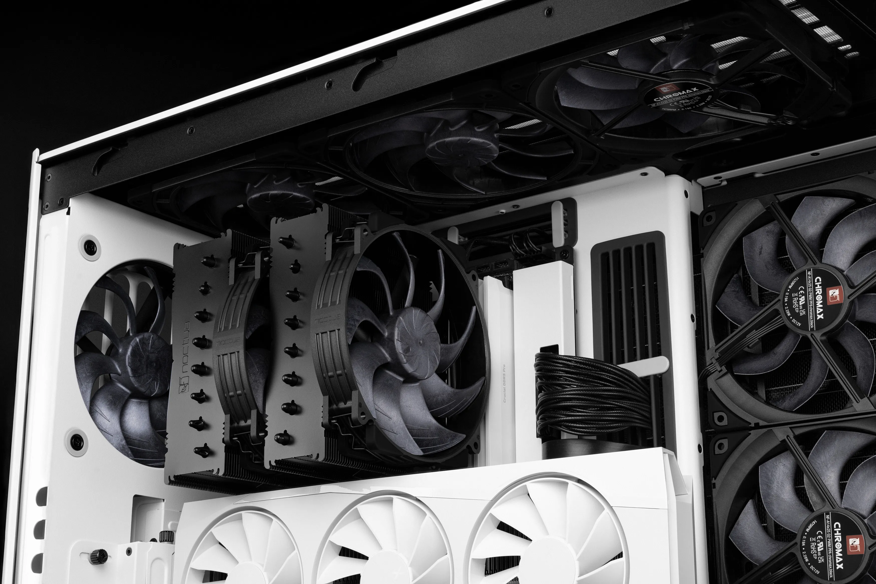 Noctua NF-A14x25r G2 PWM chromax.black Case Fan 140 mm Black