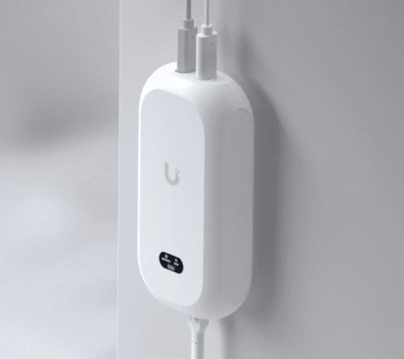 UBIQUITI AI Theta Hub