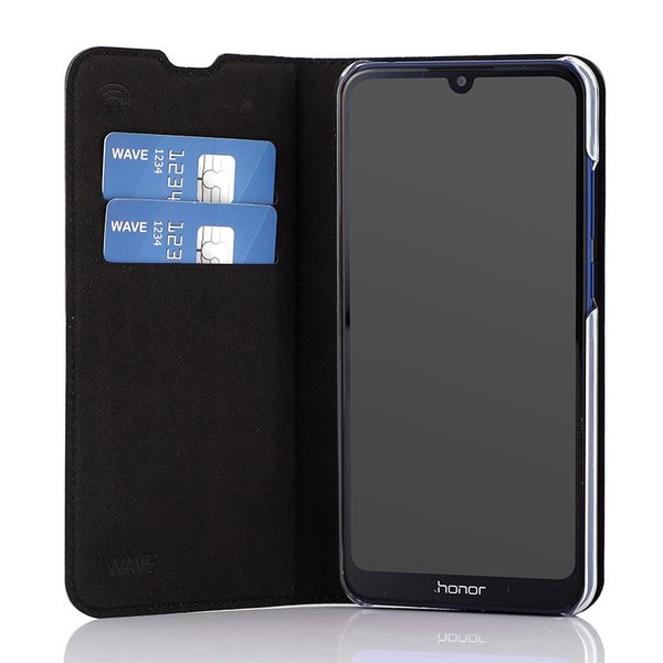 WAVE Book Case musta suojakotelo Honor 8A puhelimelle. Magneettisulkuinen kansi, korttipaikat RFID suojauksella ja l&auml;pin&auml;kyv&auml; muovikelkka (PC). Pintamateriaali