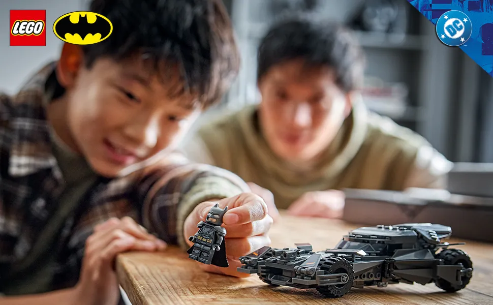 LEGO DC Batman v Superman Batmobile 76331