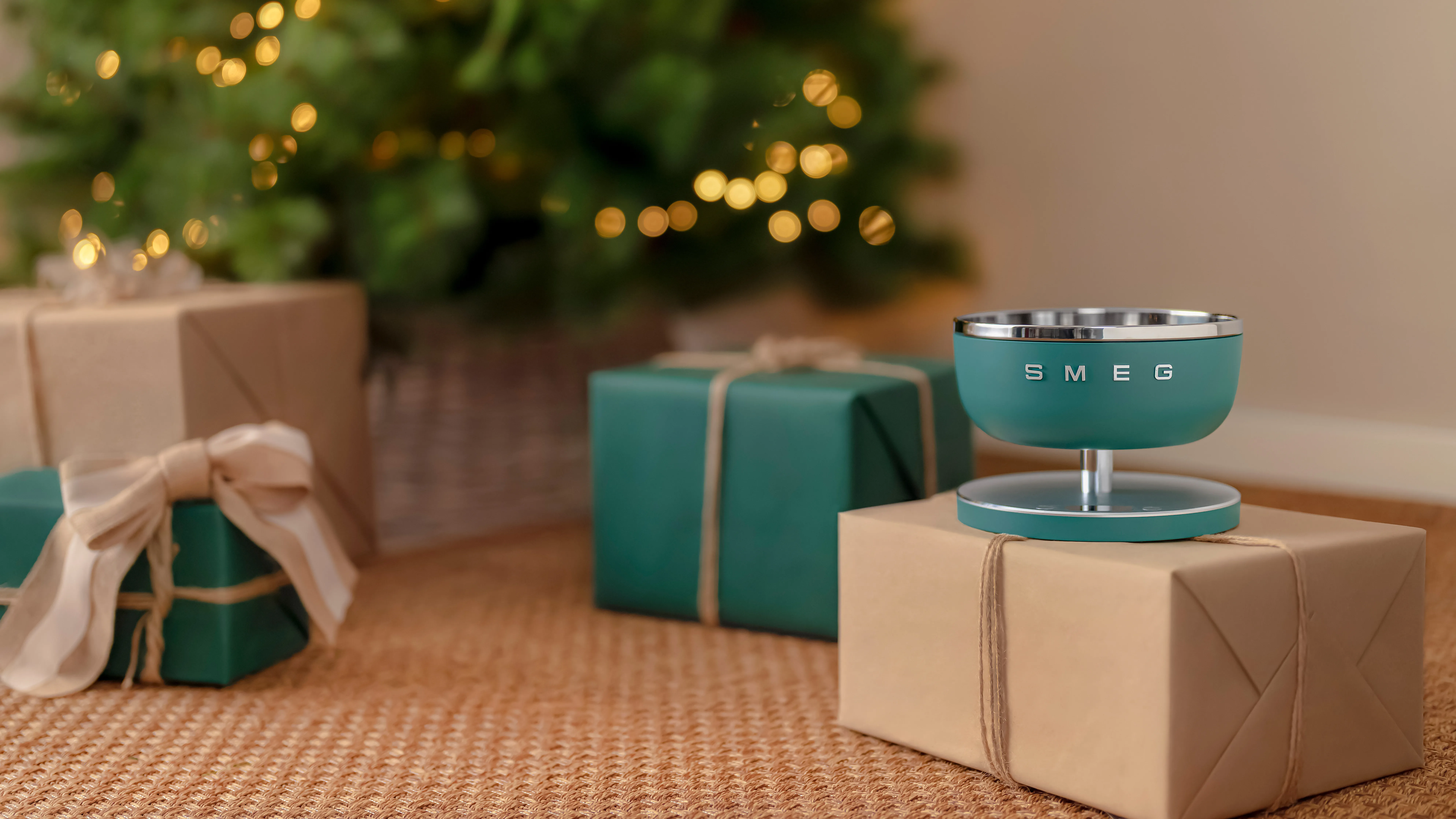 Smeg -digitaalinen keitti&ouml;vaaka, Emerald Green