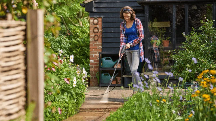 Bosch EasyAquatak 110 - high pressure washer