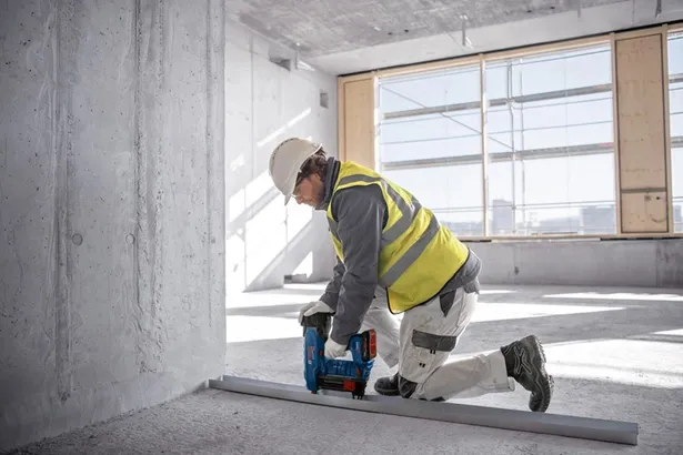 Bosch GNB 18V-38 - concrete nailer