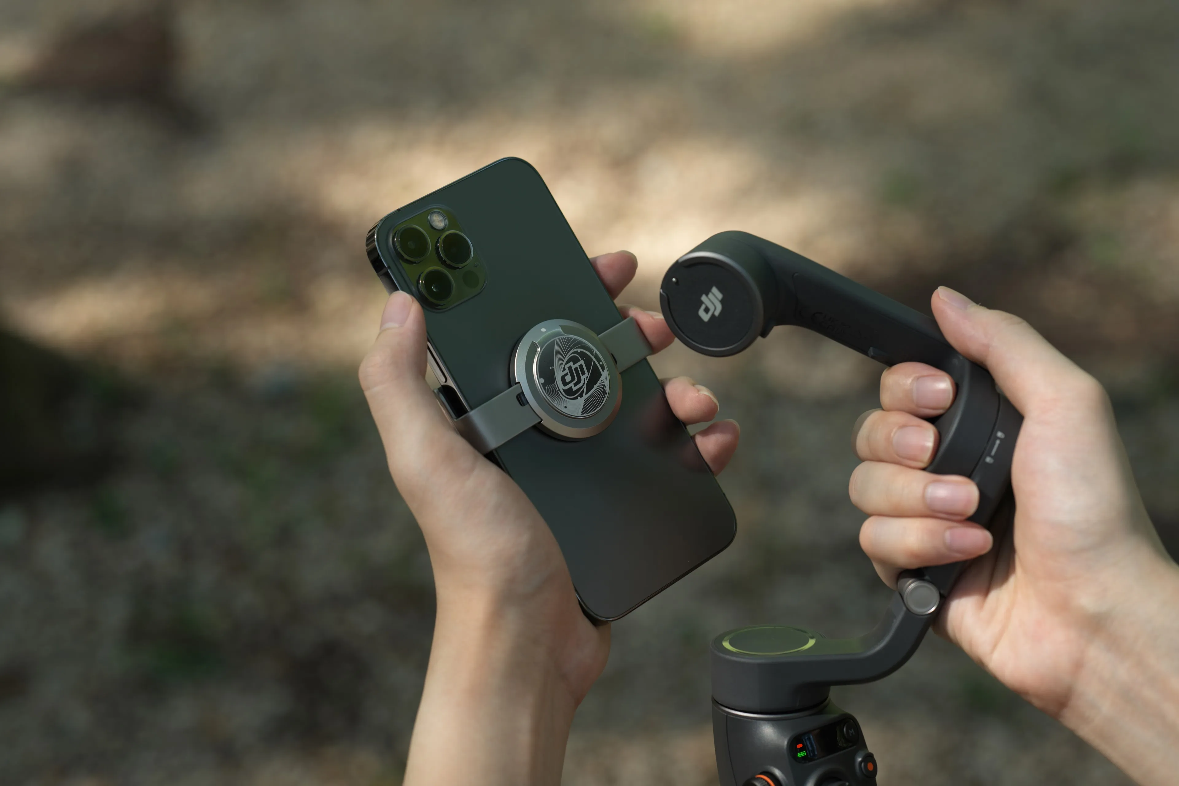 DJI,  OM Magnetic Phone Clamp 3