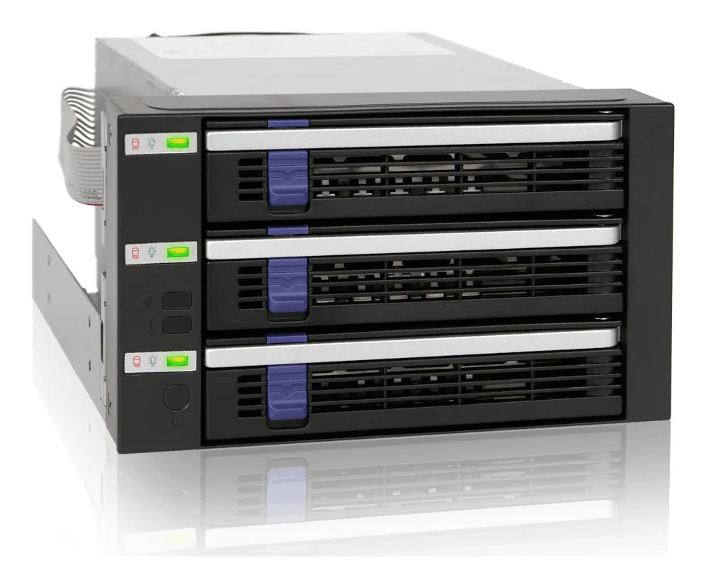 ICY DOCK 3x 2.5"/3.5" SATA in 2x 5.25" bay backplane cage 80mm fan met