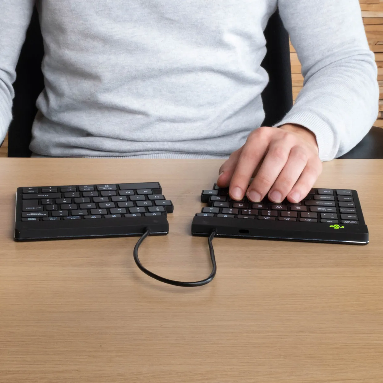 R-Go Split Break - ergonomisk tangentbord, svart