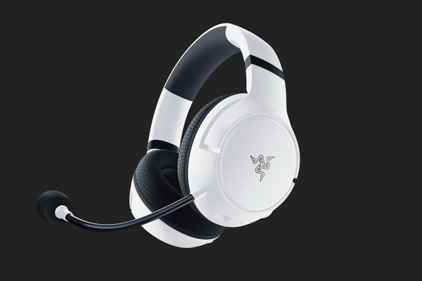 Razer Kaira for Xbox - White Wireless Headset for Xbox Series X