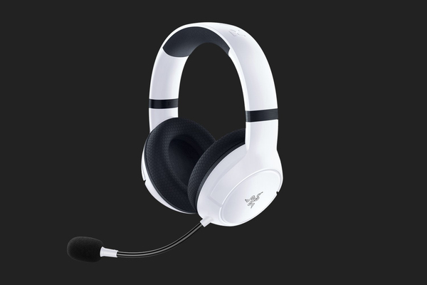 Razer Kaira for Xbox - White Wireless Headset for Xbox Series X