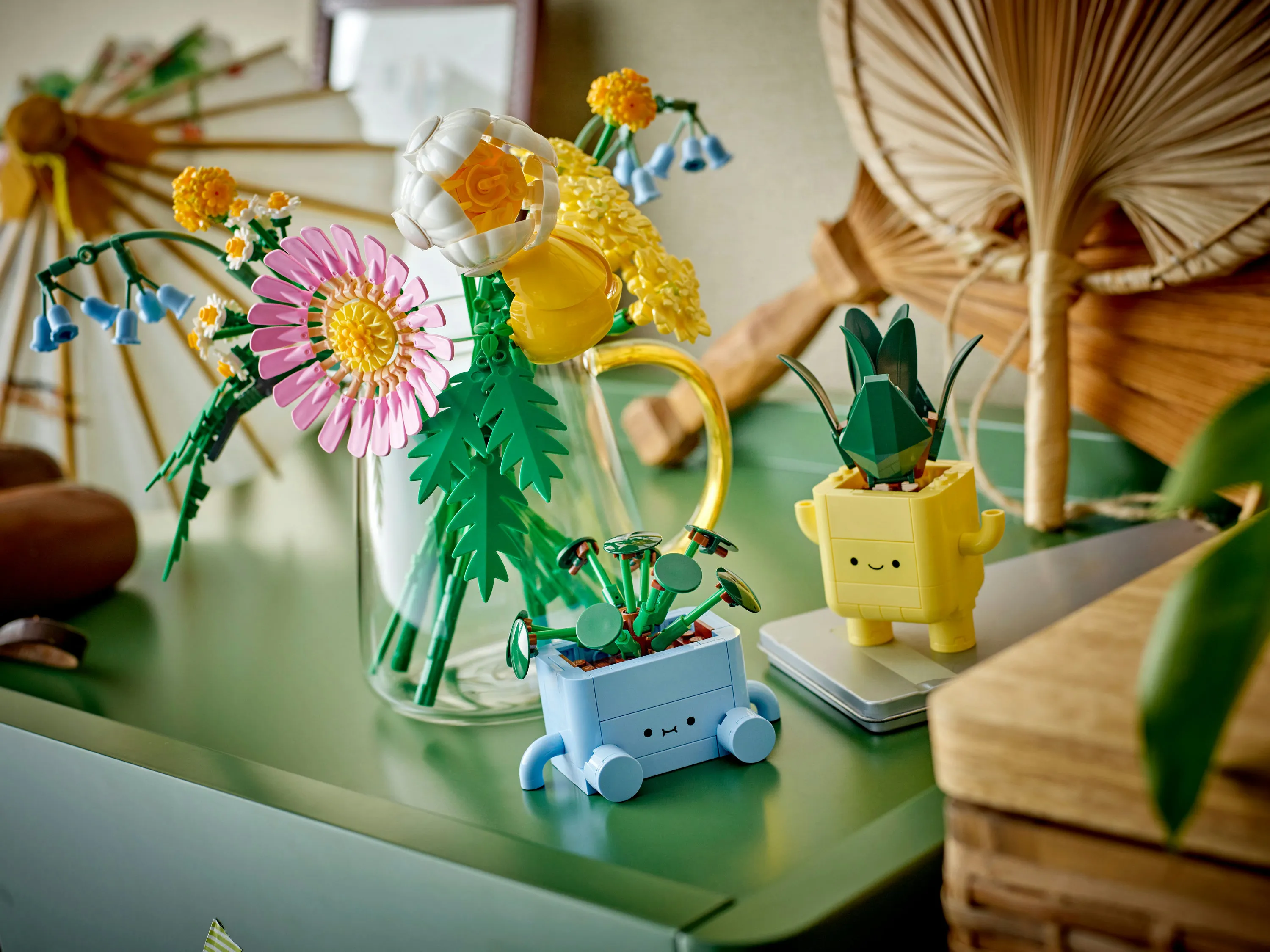 LEGO Botanicals Iloiset kasvit 10349