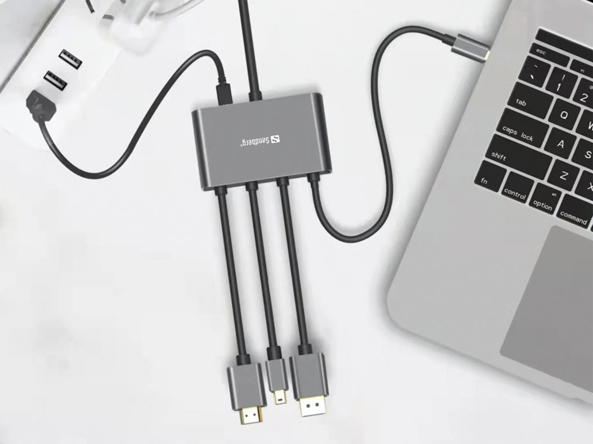 Sandberg All-In-1 Display Adapter Hub